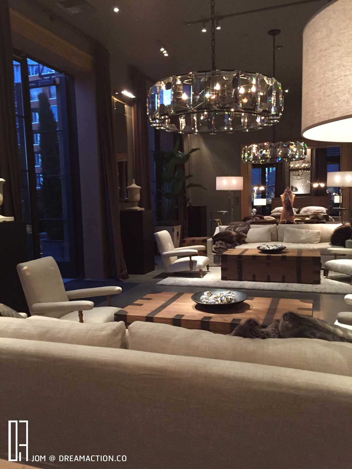 เฟอร์นิเจอร์ วินเทจ Restoration Hardware 1